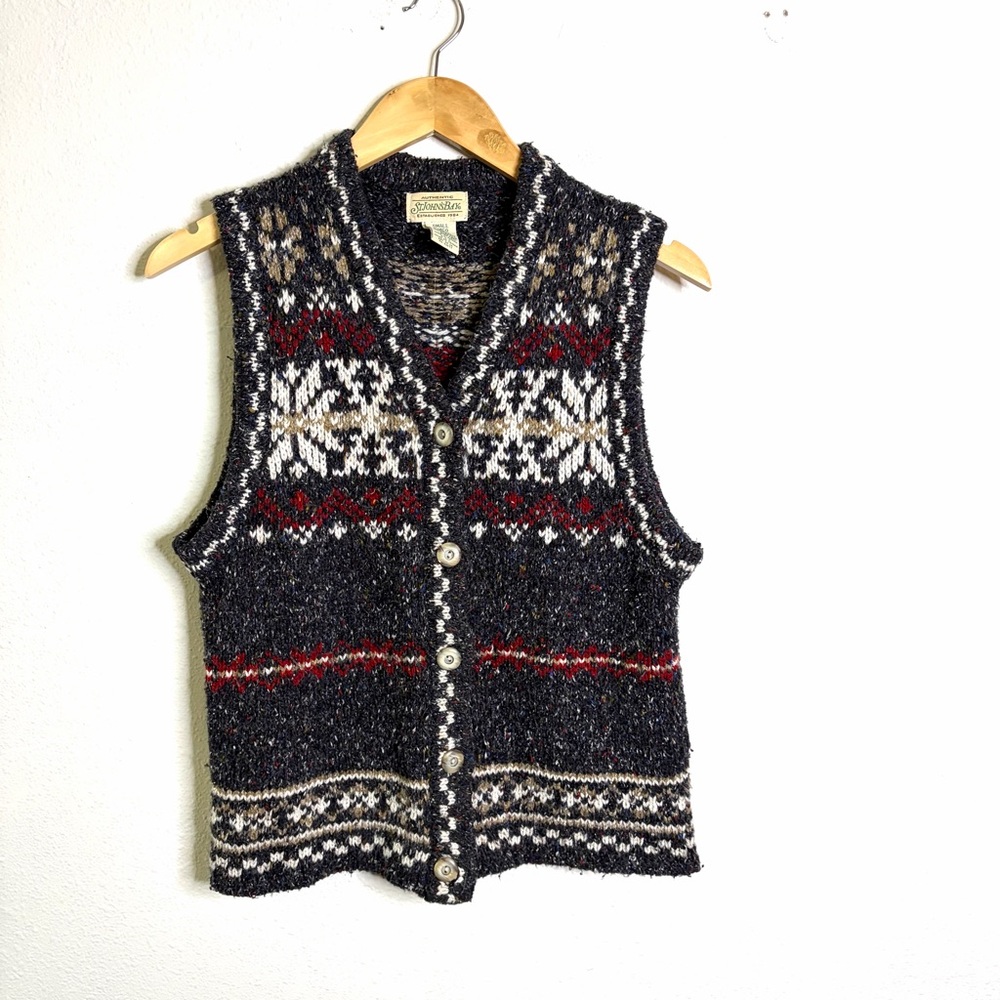 Vintage cotton blend cottagecore Cabincore Black Red Knit Sweater Vest Sz s